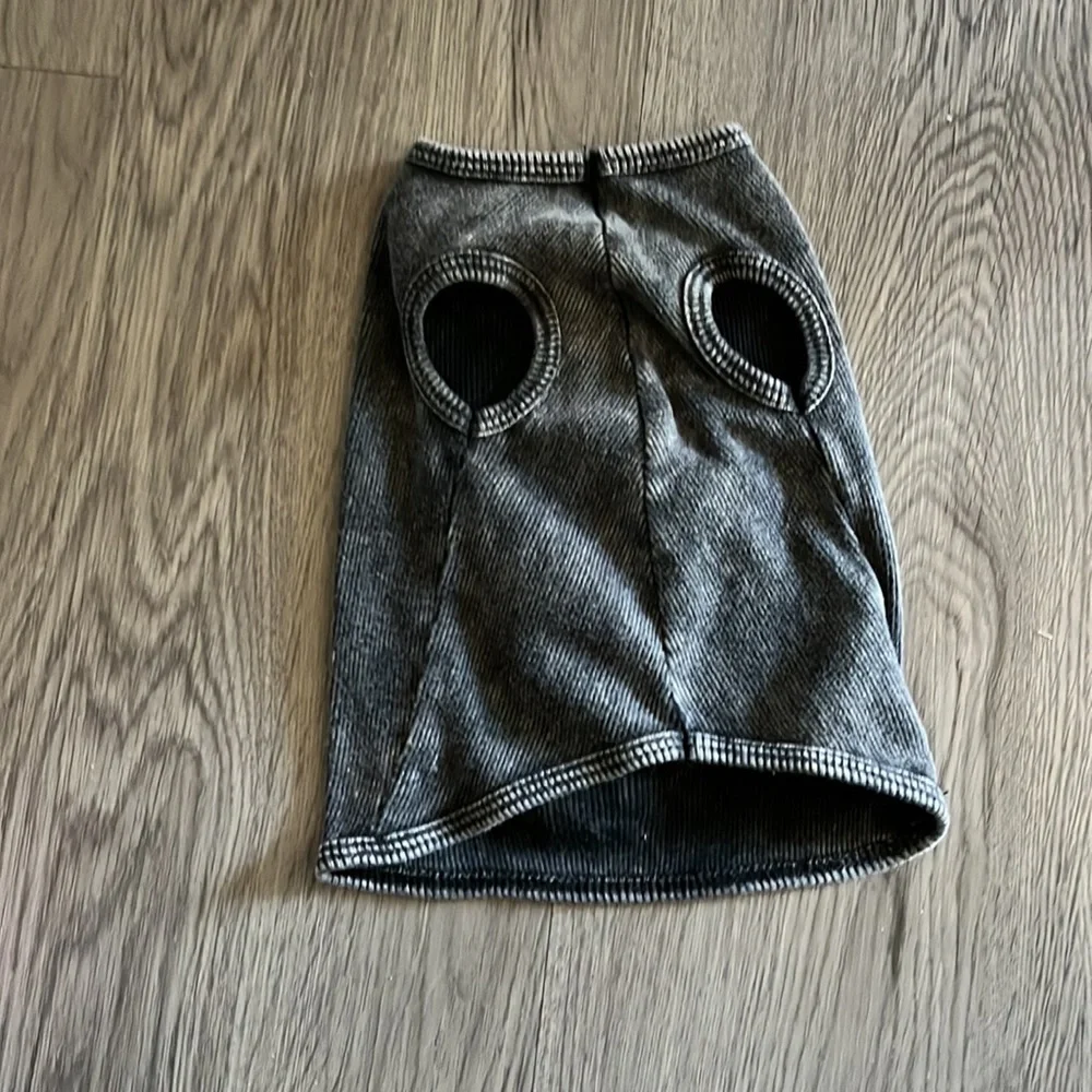 Dog tank top size Small 🐶💙